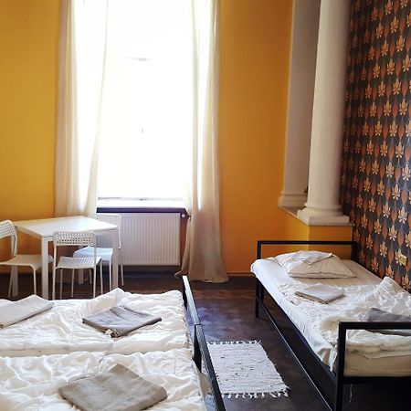 Hostel Witt Varsovie Extérieur photo