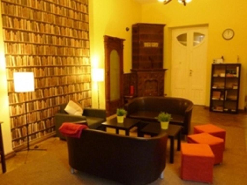Hostel Witt Varsovie Extérieur photo