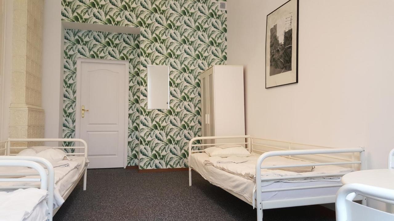 Hostel Witt Varsovie Extérieur photo