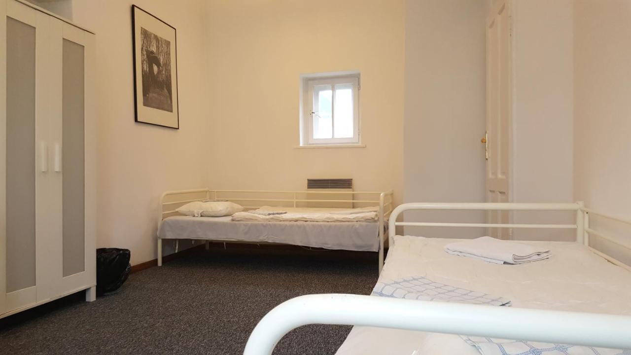 Hostel Witt Varsovie Extérieur photo