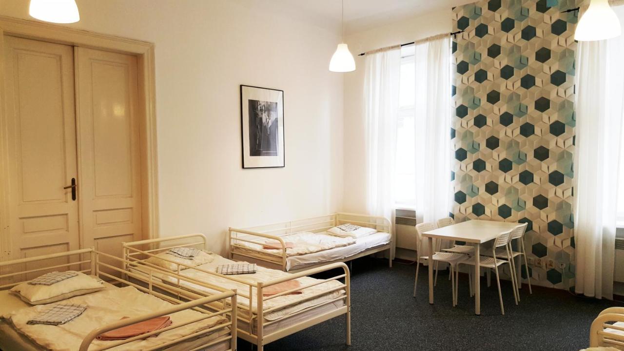 Hostel Witt Varsovie Extérieur photo