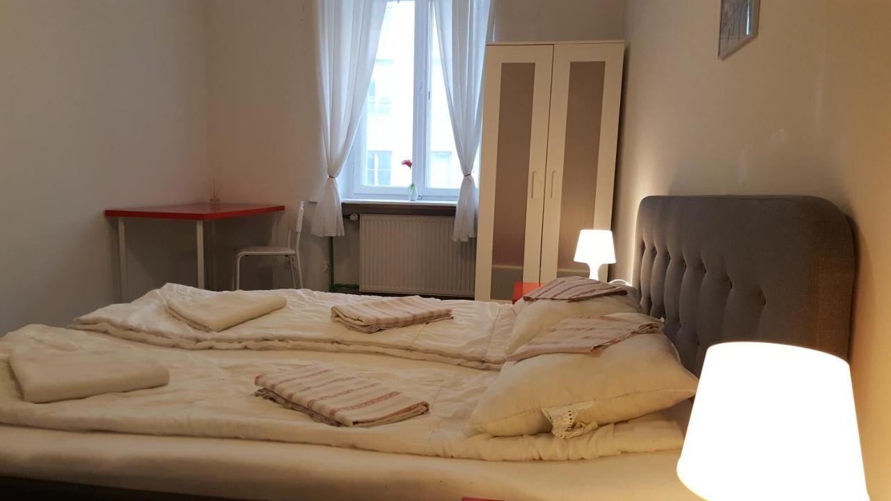 Hostel Witt Varsovie Extérieur photo