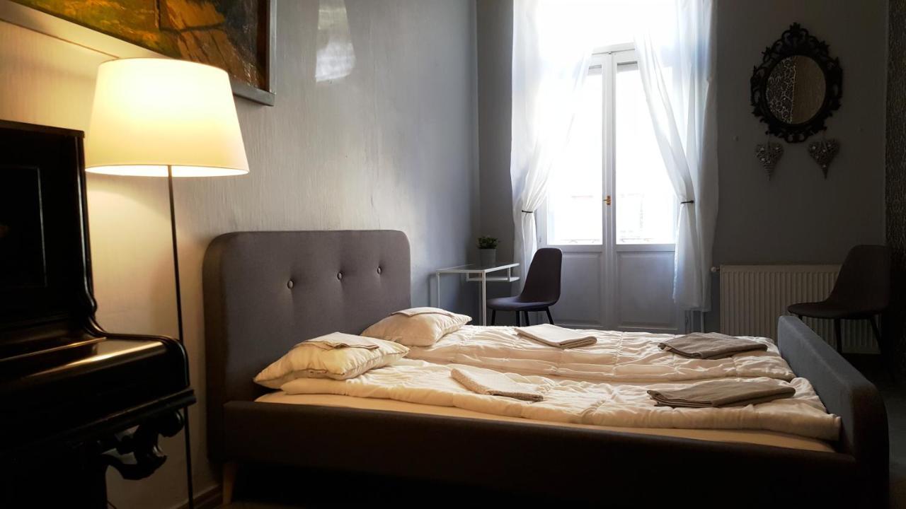 Hostel Witt Varsovie Extérieur photo